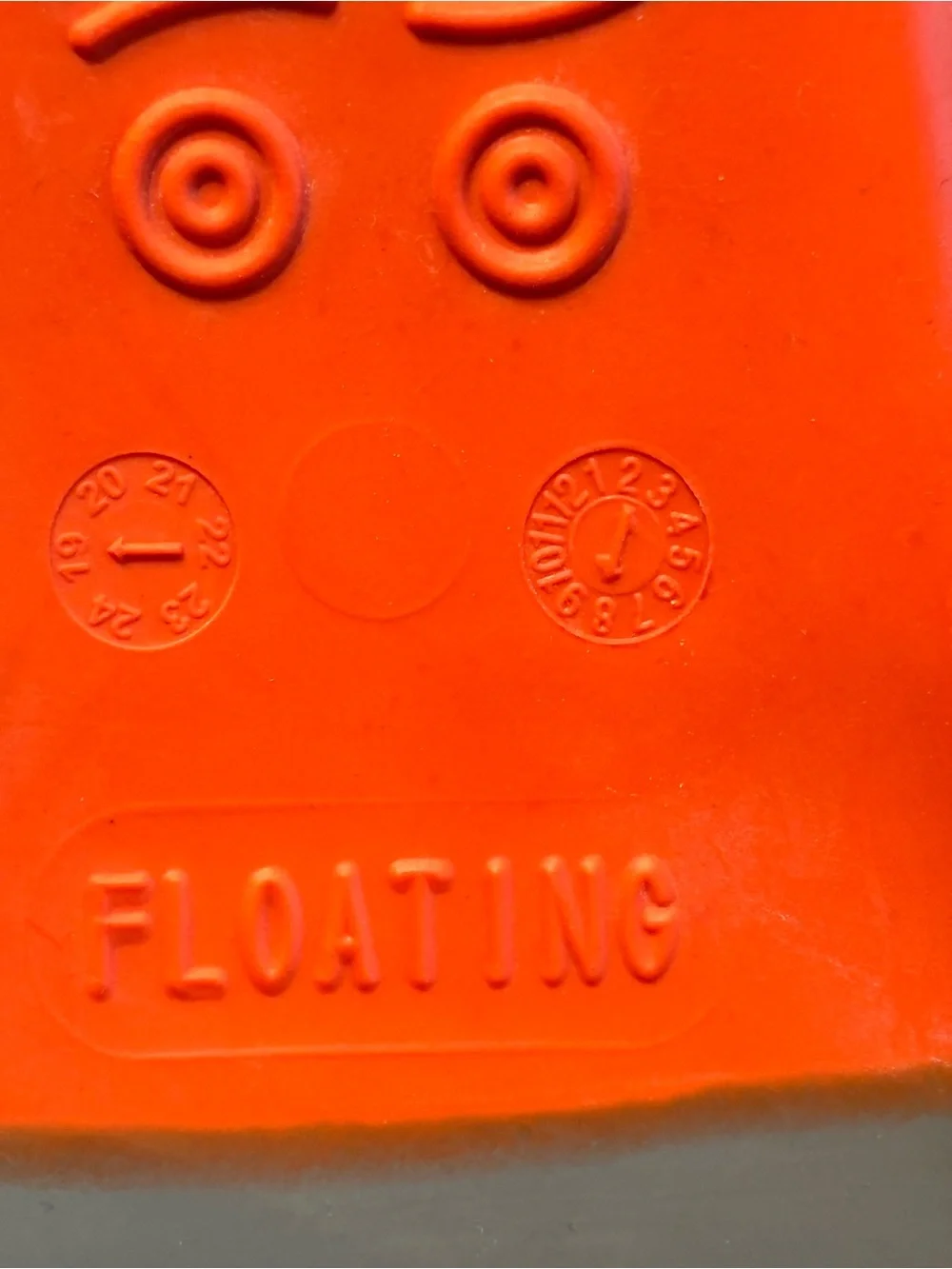 FINIS Long Floating Swim Fins US 7-9 EU 39-42 Gray Orange w/ Original Box